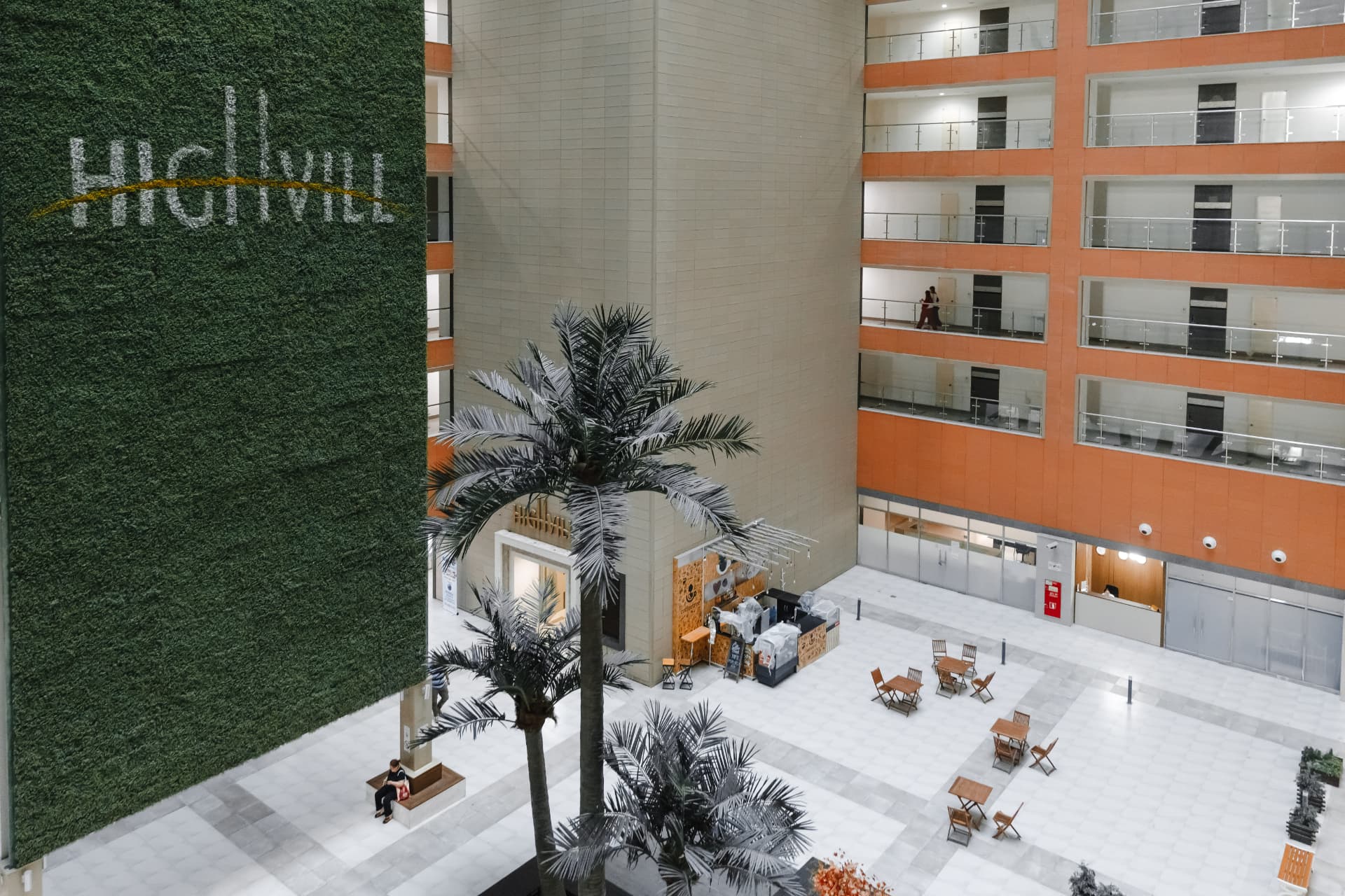 Атриум комплекса HIGHVILL